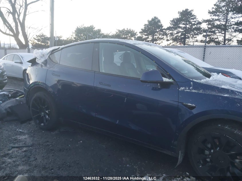 7SAYGDEE9NF425948 2022 TESLA MODEL Y photo no. 14