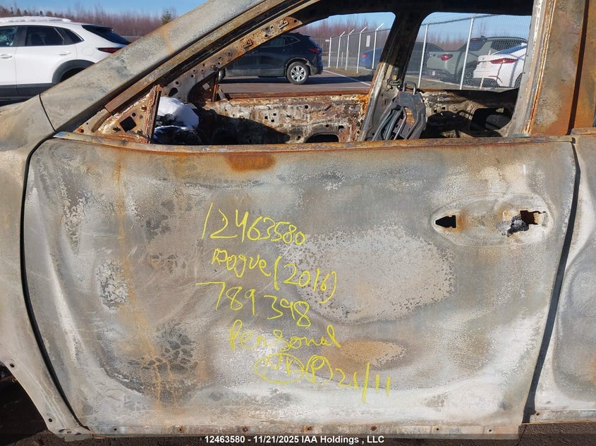 5N1AT2MV6GC789398 2016 NISSAN ROGUE photo no. 17