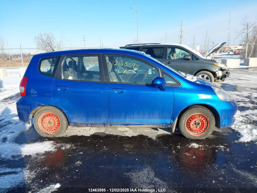 JHMGD37438S800318 2008 HONDA FIT photo no. 13
