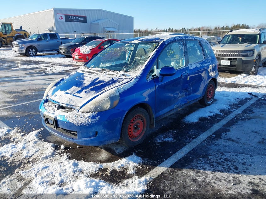 JHMGD37438S800318 2008 HONDA FIT photo no. 2