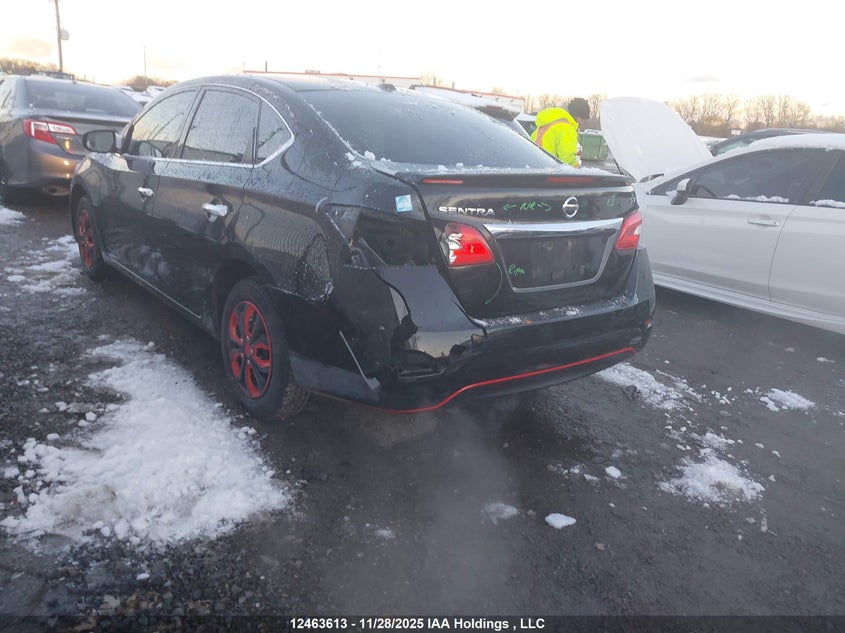 3N1AB7AP8GL648236 2016 NISSAN SENTRA photo no. 3