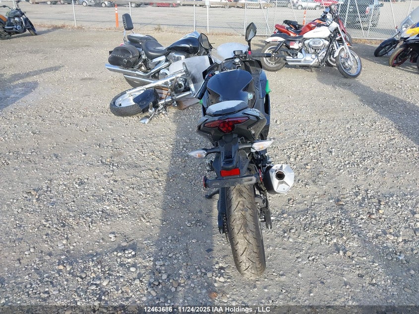 ML5EXGG1XSDA63303 2025 KAWASAKI NINJA photo no. 6