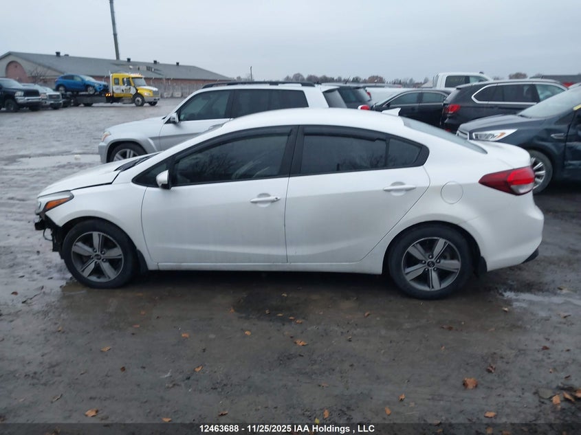 3KPFL4A73JE181690 2018 KIA FORTE photo no. 15