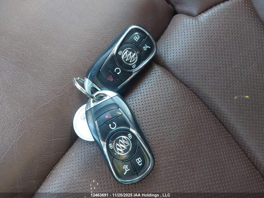 2018 Buick Envision Premium Ii VIN: LRBFX4SX2JD004924 Lot: 12463691