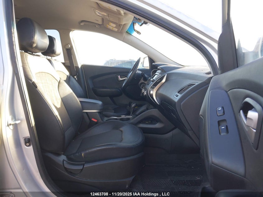 KM8JUCAC5CU495288 2012 HYUNDAI TUCSON photo no. 5