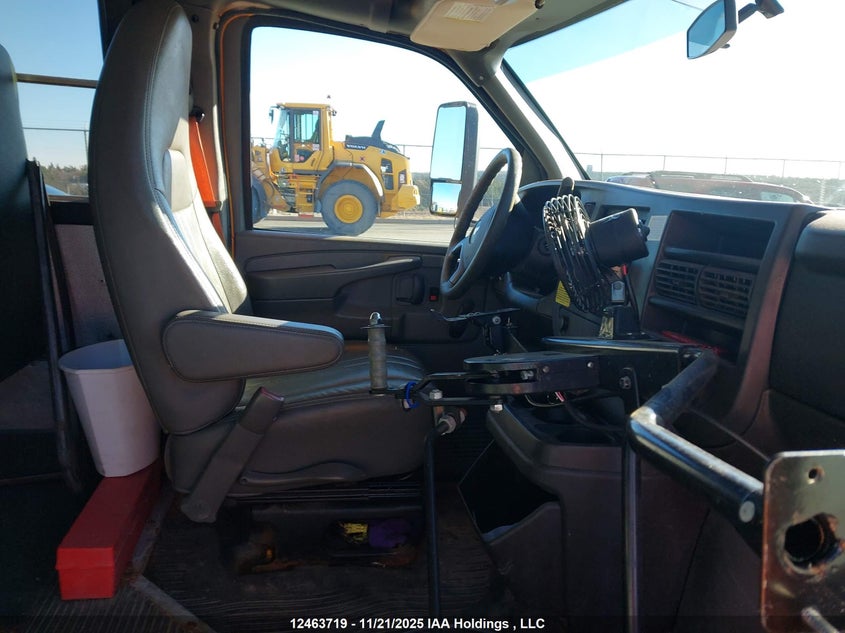 1GB3G3BG5E1207445 2014 CHEVROLET EXPRESS photo no. 5