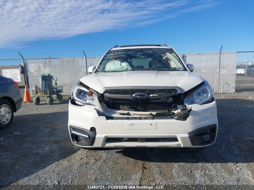 JF2SJEMC2JH536105 2018 SUBARU FORESTER photo no. 13
