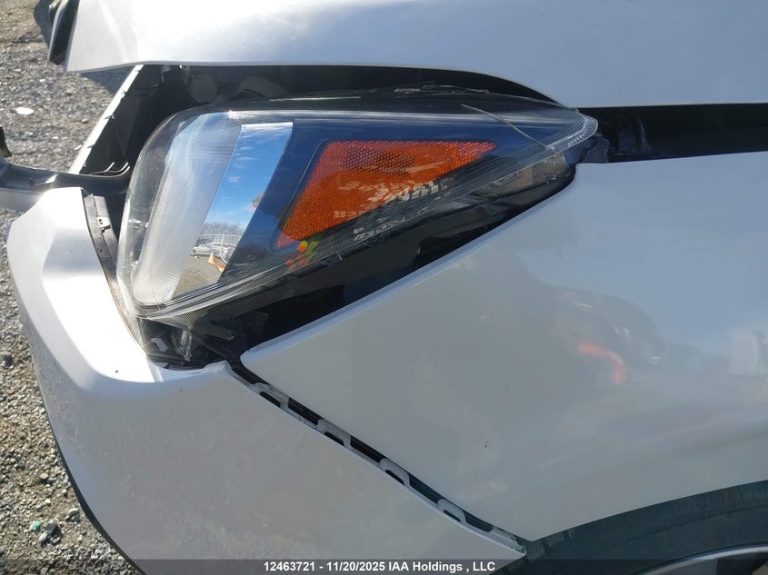 JF2SJEMC2JH536105 2018 SUBARU FORESTER photo no. 19