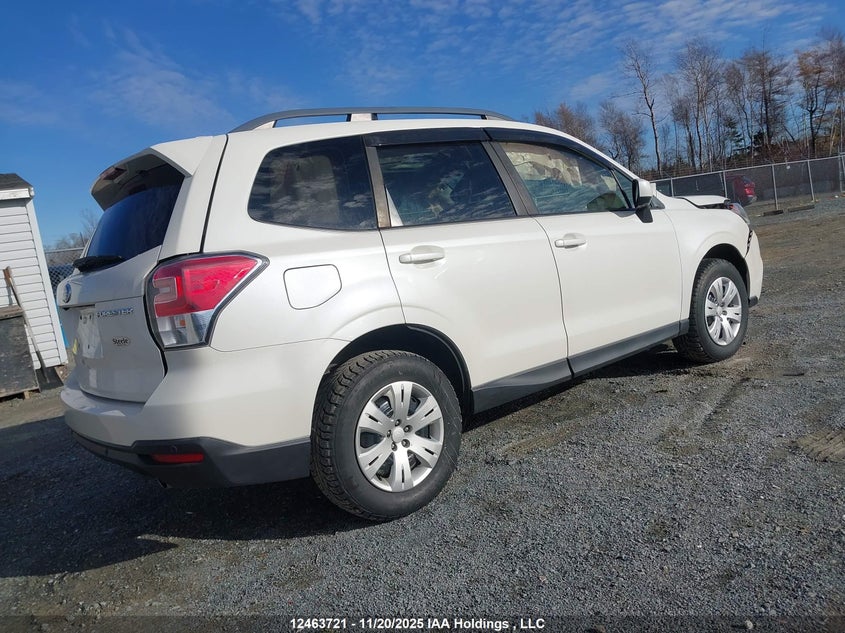 JF2SJEMC2JH536105 2018 SUBARU FORESTER photo no. 4