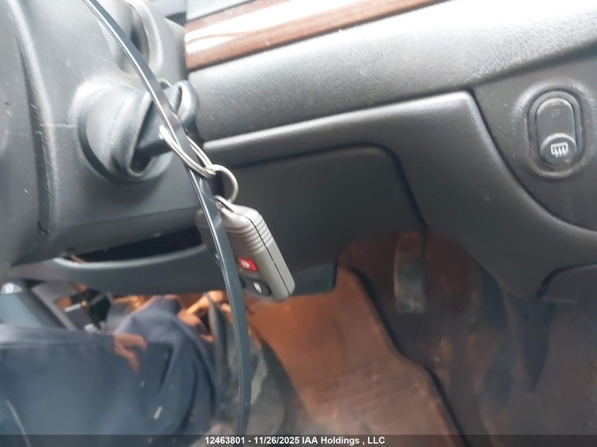 2005 Ford Crown Victoria VIN: 2FAFP74W33X213288 Lot: 12463801