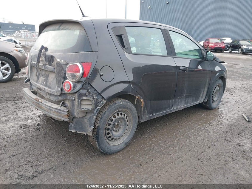 1G1JA6EH3D4257616 2013 CHEVROLET SONIC photo no. 4