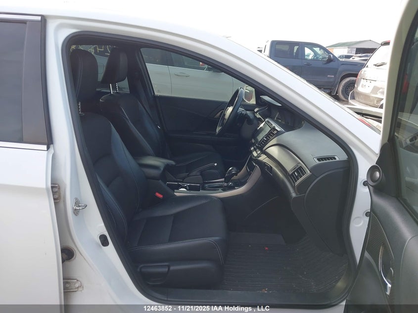 1HGCR2F57HA805261 2017 HONDA ACCORD photo no. 5