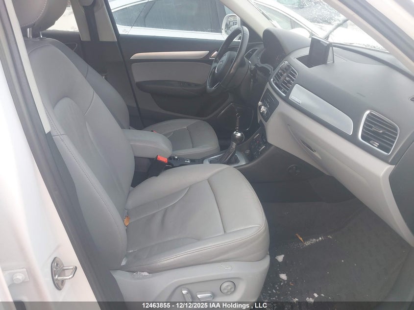 WA1GCCFS9HR015596 2017 AUDI Q3 photo no. 5