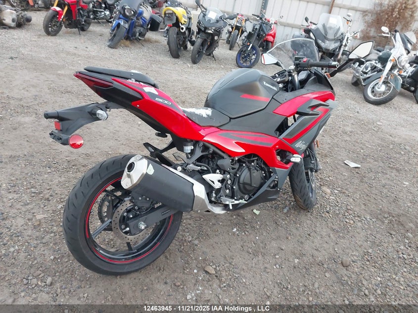 ML5EXGJ18SDA59209 2025 KAWASAKI NINJA photo no. 4