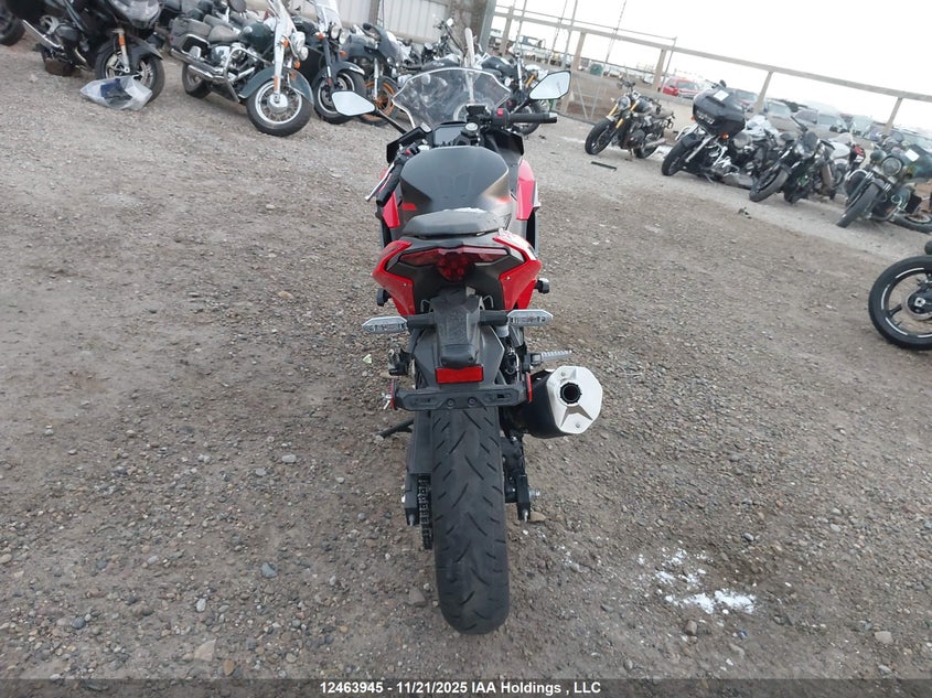 2025 Kawasaki Ex500 A/B VIN: ML5EXGJ18SDA59209 Lot: 12463945