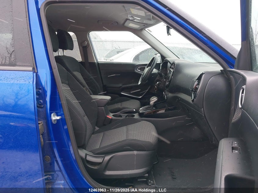 KNDJ33AU7P7197460 2023 KIA SOUL photo no. 5