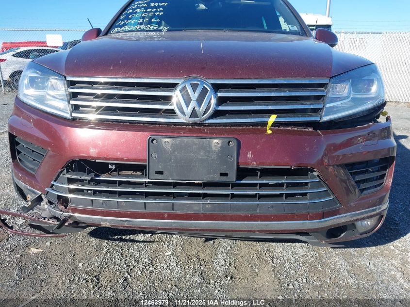 2017 Volkswagen Touareg 3.6L Wolfsburg Edition VIN: WVGRF7BP0HD000279 Lot: 12463979