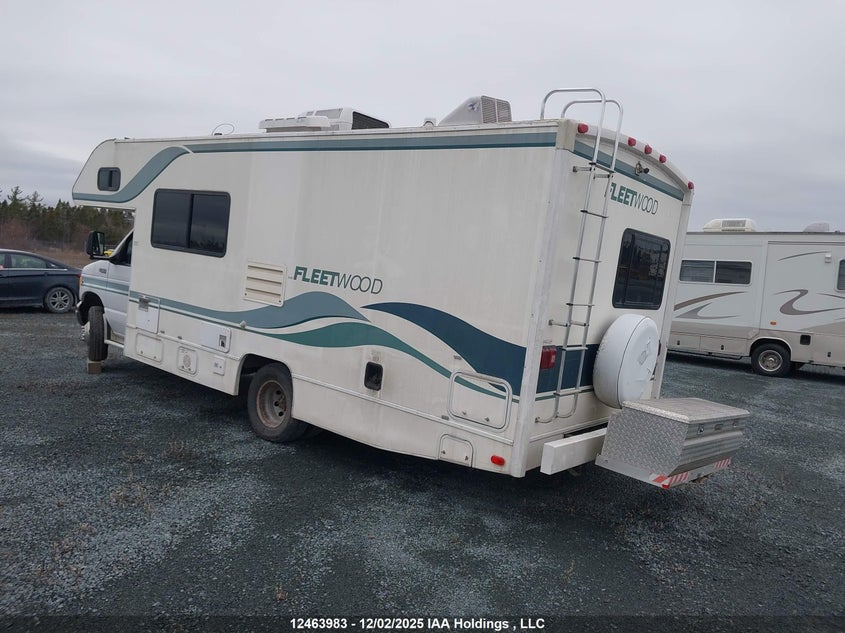1FDWE30S5XHB05512 1999 FORD  photo no. 3