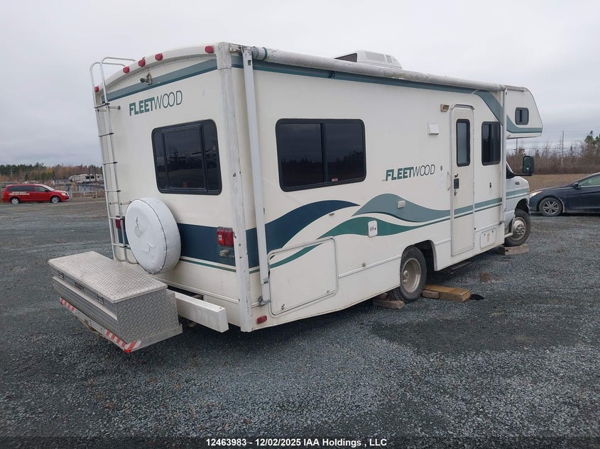 1FDWE30S5XHB05512 1999 FORD  photo no. 4