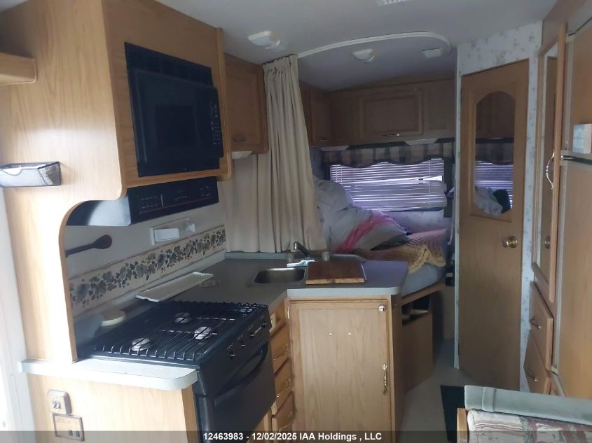 1999 Ford VIN: 1FDWE30S5XHB05512 Lot: 12463983