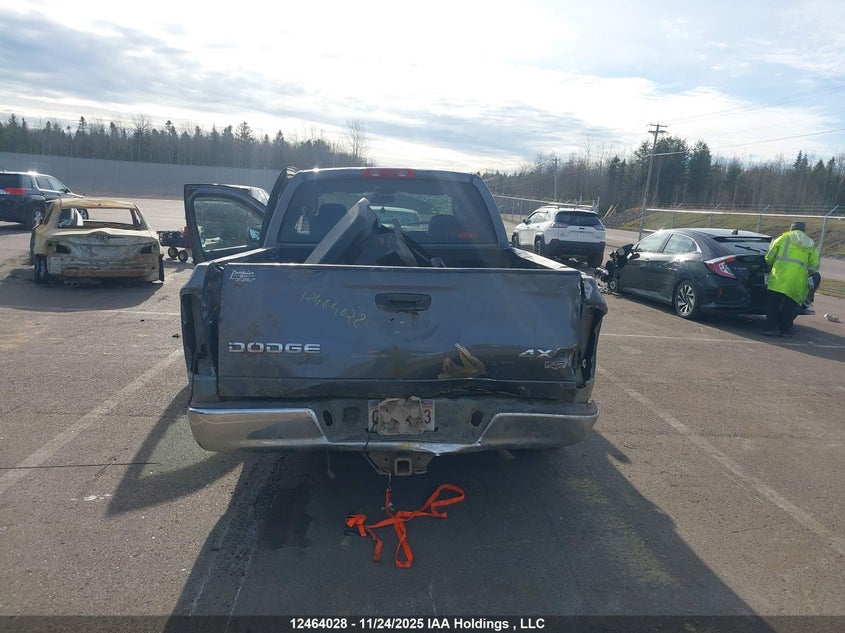 1D7HU18D94S533162 2004 DODGE RAM photo no. 17