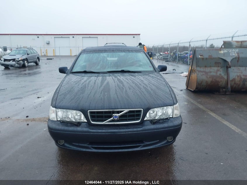YV1NC63D23J036764 2003 VOLVO C70 photo no. 12