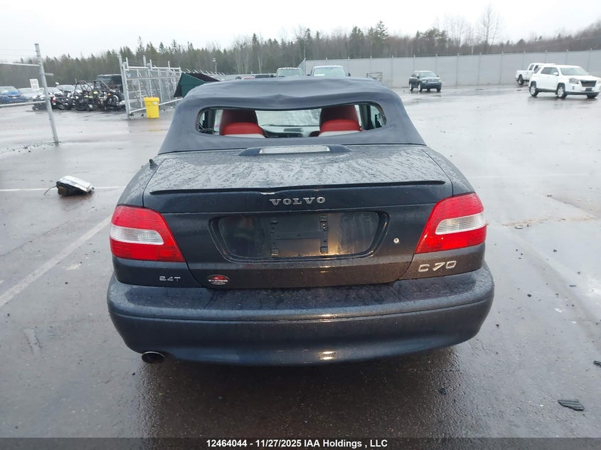 YV1NC63D23J036764 2003 VOLVO C70 photo no. 16