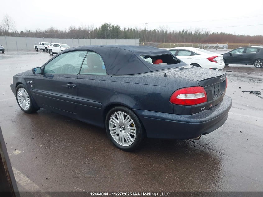 YV1NC63D23J036764 2003 VOLVO C70 photo no. 3
