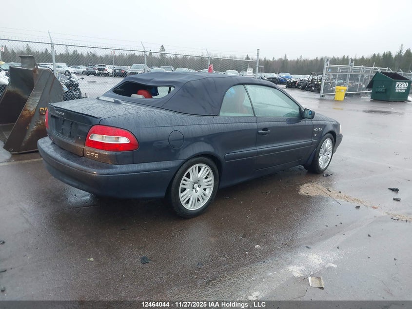 YV1NC63D23J036764 2003 VOLVO C70 photo no. 4
