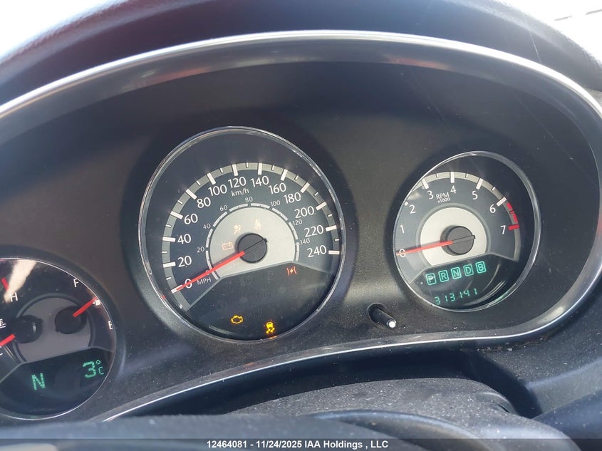 1C3CCBCG7DN742871 2013 CHRYSLER 200 photo no. 7