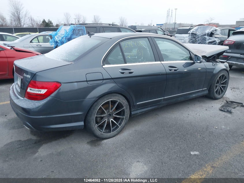 WDDGF8AB3EG201939 2014 MERCEDES-BENZ C-KLASSE photo no. 4