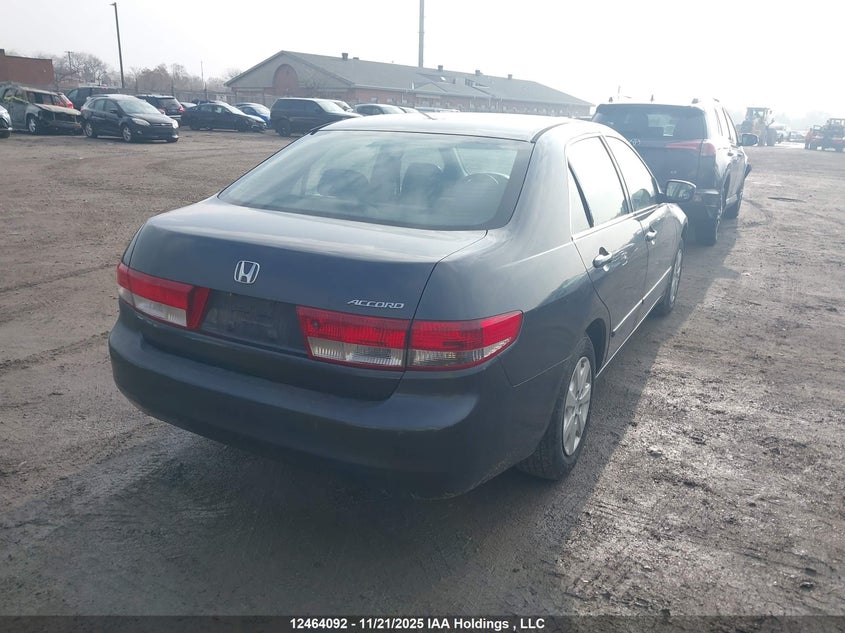 1HGCM56414A801028 2004 HONDA ACCORD photo no. 4