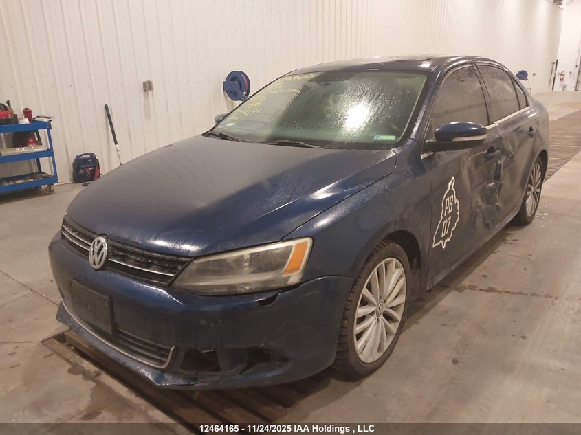 3VWLX7AJ4BM300386 2011 VOLKSWAGEN JETTA photo no. 2