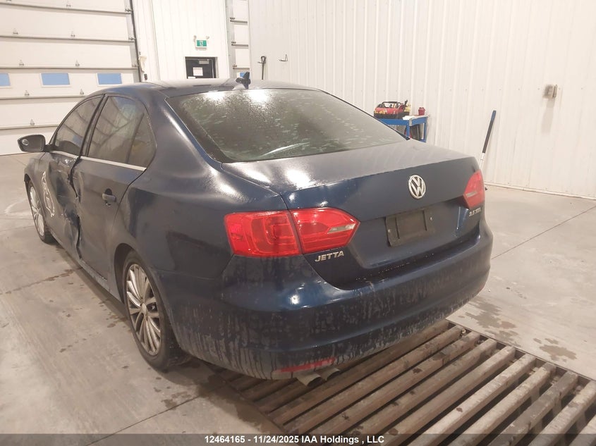 3VWLX7AJ4BM300386 2011 VOLKSWAGEN JETTA photo no. 3