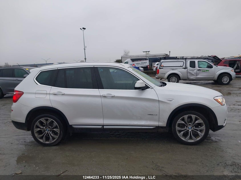 5UXWX9C32H0W77366 2017 BMW X3 photo no. 13