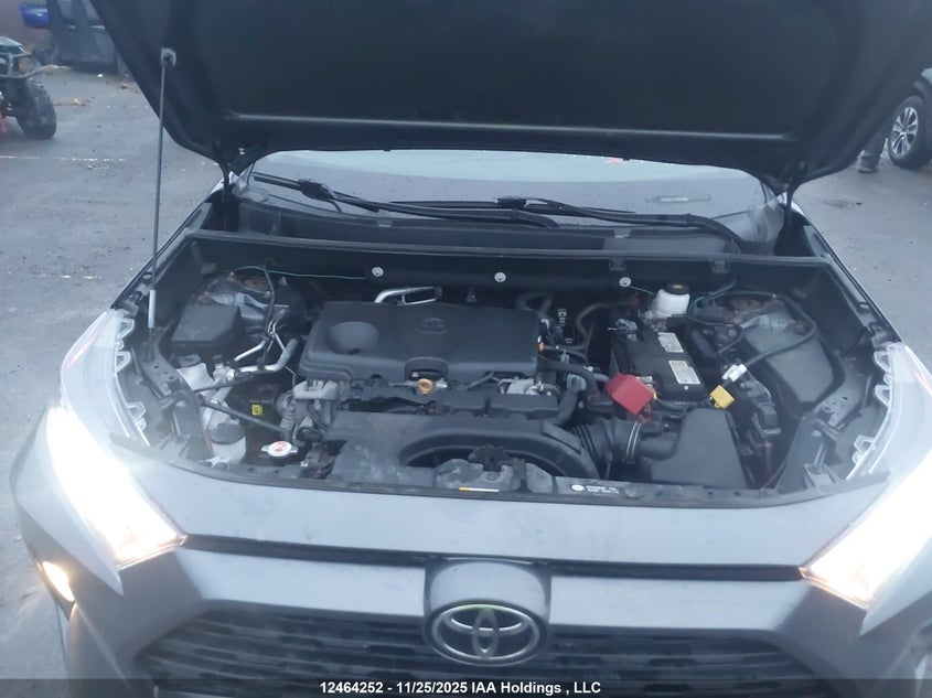 2021 Toyota Rav4 Xle/Xle Premium VIN: 2T3R1RFV2MC154756 Lot: 12464252