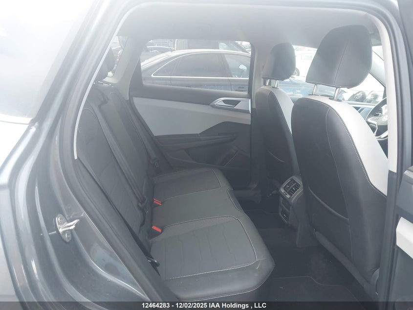 3VVUC7B22SM049850 2025 VOLKSWAGEN TAOS photo no. 8