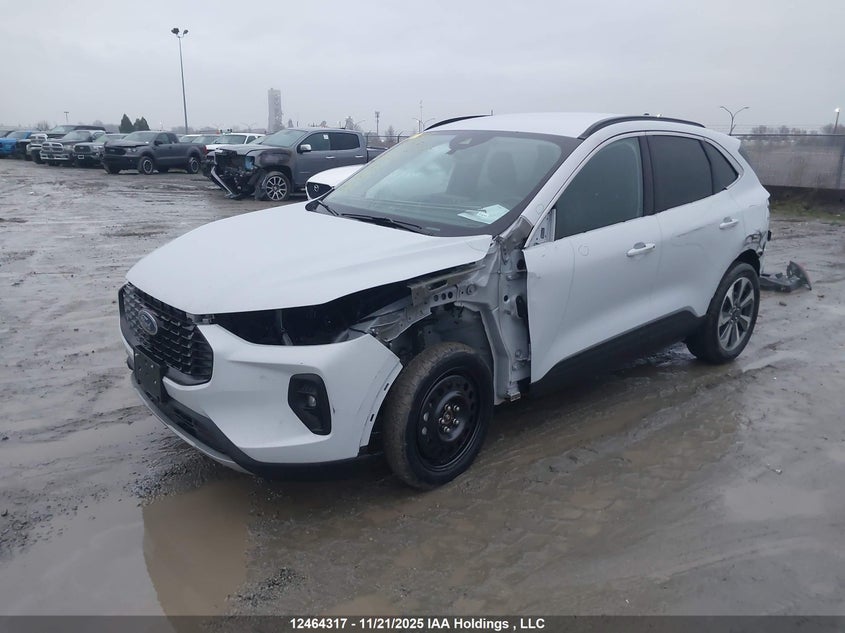 1FMCU9JA2SUA61080 2025 FORD ESCAPE photo no. 2