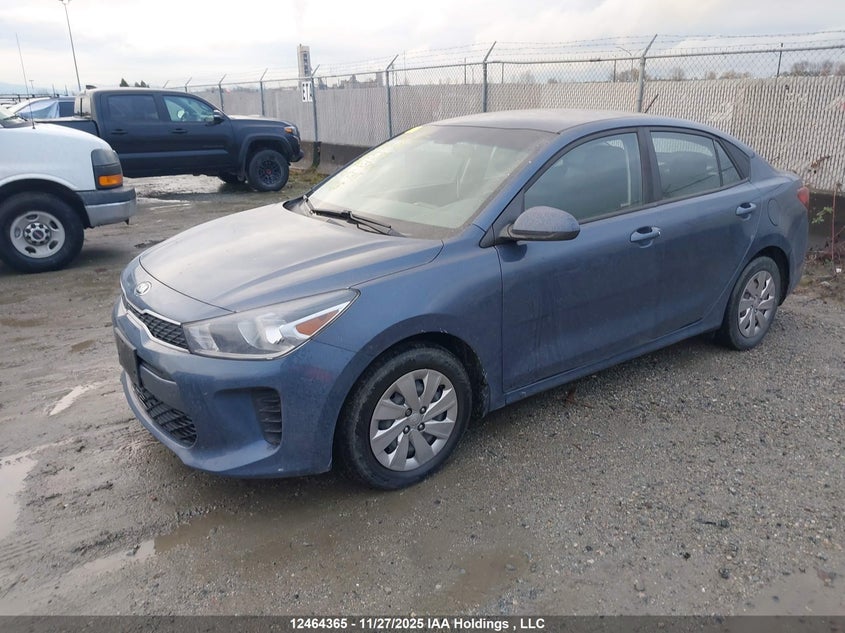 3KPA24AB1JE051814 2018 KIA RIO photo no. 2