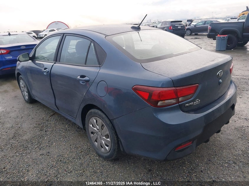 3KPA24AB1JE051814 2018 KIA RIO photo no. 3