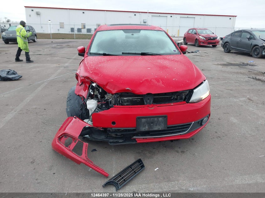 2014 Volkswagen Jetta 2.0 Tdi Comfortline/2.0 Tdi Highline/2.0 Tdi Trendline+ VIN: 3VWDL7AJ0EM369032 Lot: 12464397