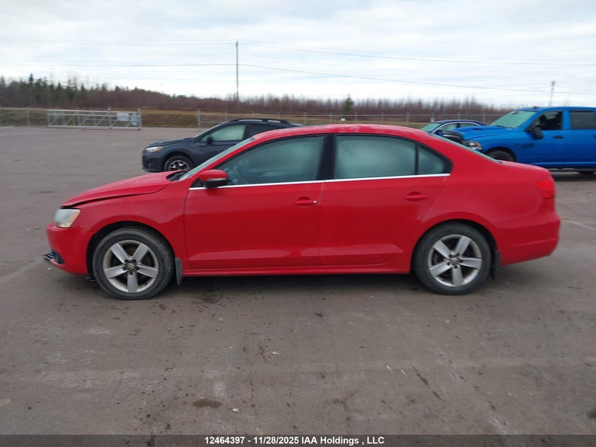 2014 Volkswagen Jetta 2.0 Tdi Comfortline/2.0 Tdi Highline/2.0 Tdi Trendline+ VIN: 3VWDL7AJ0EM369032 Lot: 12464397