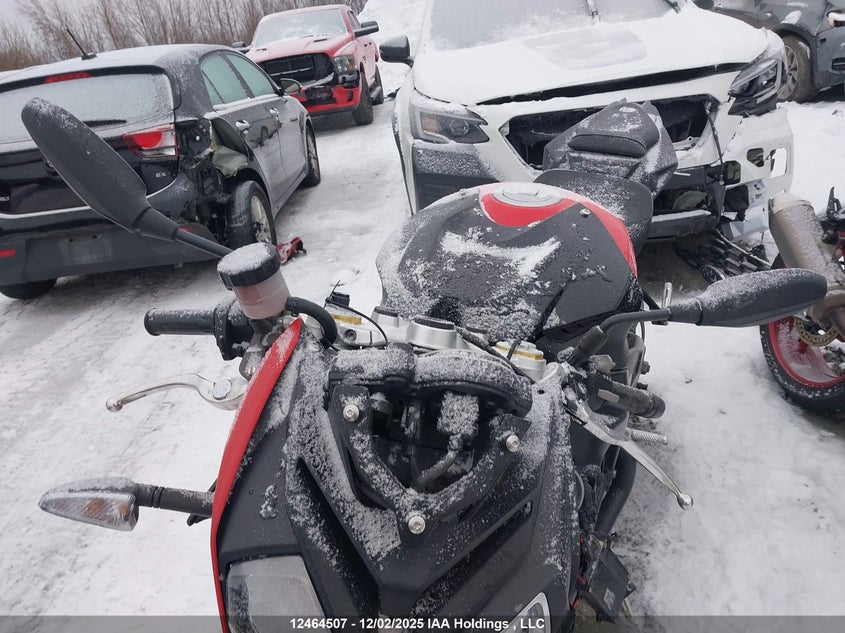 WB10D5208HZ754864 2017 BMW S 1000 photo no. 13