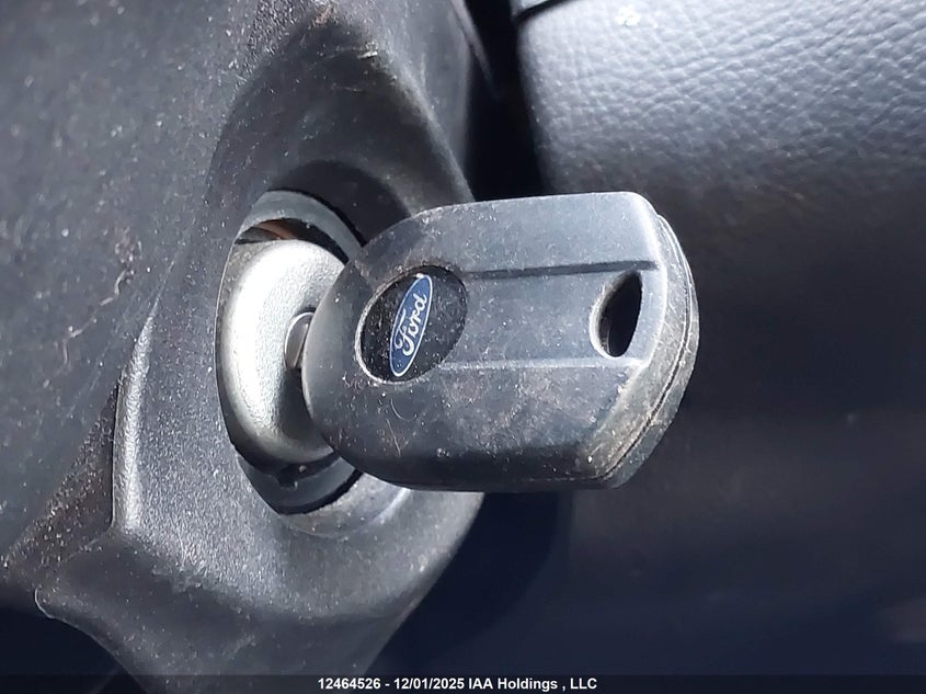 1FADP3K24FL309044 2015 FORD FOCUS photo no. 11