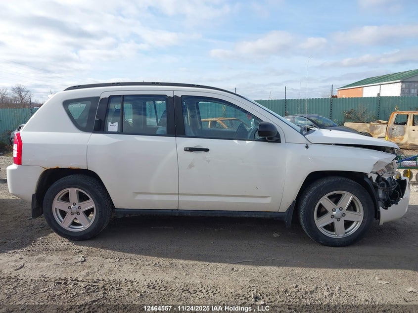 1J8FT47W97D278085 2007 JEEP COMPASS photo no. 13