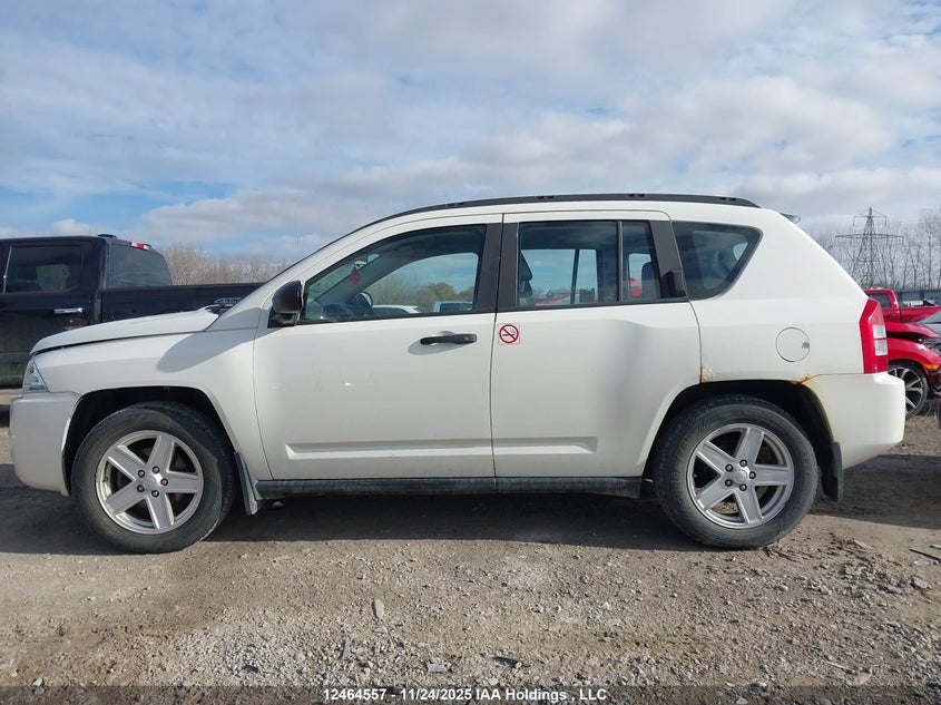 1J8FT47W97D278085 2007 JEEP COMPASS photo no. 14