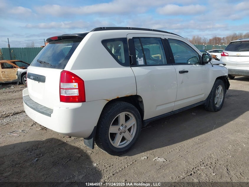 1J8FT47W97D278085 2007 JEEP COMPASS photo no. 4