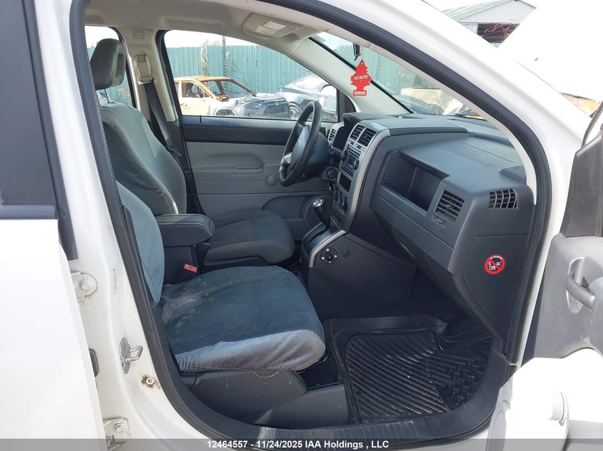 1J8FT47W97D278085 2007 JEEP COMPASS photo no. 5