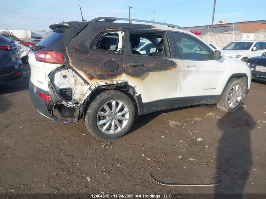 1C4PJMDB1GW263930 2016 JEEP CHEROKEE photo no. 4
