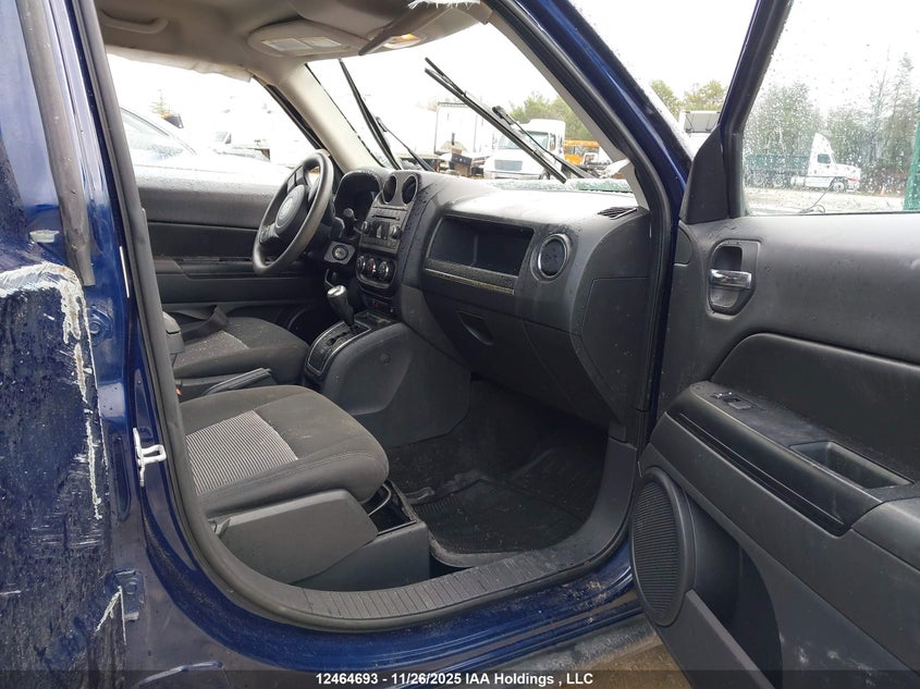 1C4NJRAB1ED564778 2014 JEEP LIBERTY (PATRIOT) photo no. 5